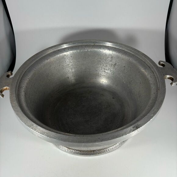 Vintage Guardian Service‎ Round Aluminum Pan No Lid - Picture 2 of 8